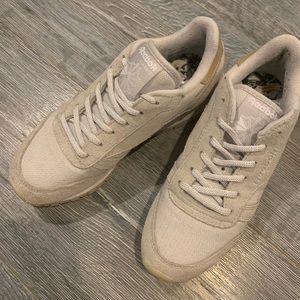 Reebok sneakers (light grey)